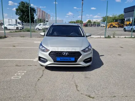 Hyundai Accent 2019 года за 7 490 000 тг. в Талдыкорган – фото 2