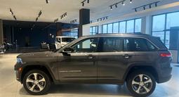 Jeep Grand Cherokee Limited 2023 года за 28 500 000 тг. в Алматы – фото 2