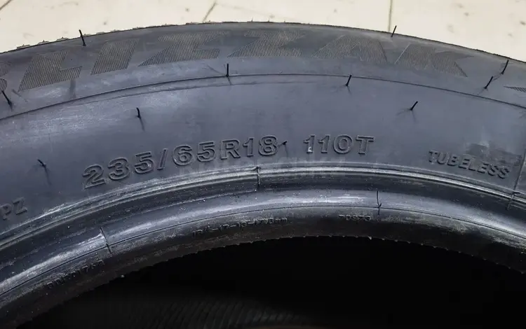 Bridgestone Blizzak Spike-02 235/65 R18 за 120 000 тг. в Алматы