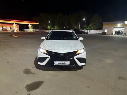 Toyota Camry 2019 года за 10 000 000 тг. в Уральск