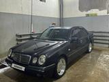 Mercedes-Benz E 320 1998 года за 3 500 000 тг. в Астана – фото 3