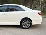 Toyota Camry 2015 года за 11 350 000 тг. в Алматы – фото 4
