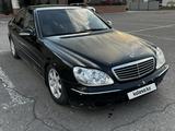 Mercedes-Benz S 500 2000 года за 4 000 000 тг. в Караганда