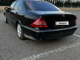 Mercedes-Benz S 500 2000 года за 4 000 000 тг. в Караганда – фото 3