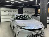 Toyota Camry 2023 годаүшін17 850 000 тг. в Актобе – фото 3