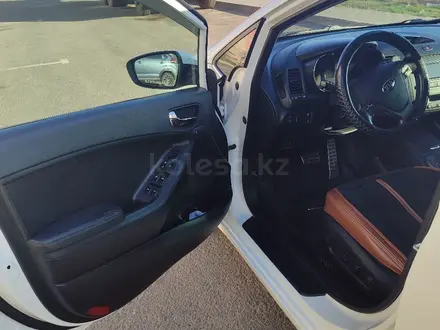 Kia Cerato 2015 года за 5 800 000 тг. в Шымкент – фото 6