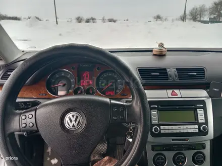Volkswagen Passat 2007 года за 4 100 000 тг. в Степногорск – фото 2