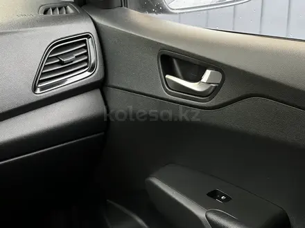 Hyundai Accent 2021 года за 7 550 000 тг. в Актобе – фото 7