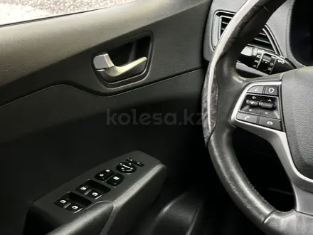 Hyundai Accent 2021 года за 7 550 000 тг. в Актобе – фото 8