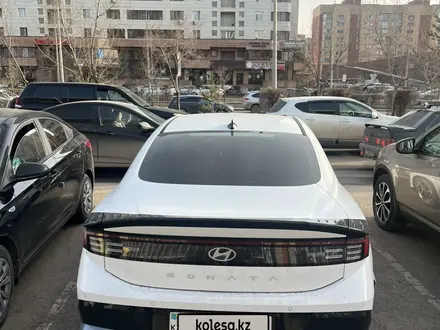 Hyundai Sonata 2023 года за 16 000 000 тг. в Астана – фото 6