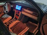 Mercedes-Benz E 260 1992 года за 1 600 000 тг. в Шымкент