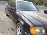 Mercedes-Benz E 200 1994 года за 300 000 тг. в Тараз
