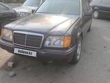 Mercedes-Benz E 200 1994 года за 300 000 тг. в Тараз – фото 3