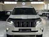 Toyota Land Cruiser Prado 2022 года за 27 000 000 тг. в Шымкент – фото 2