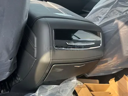 Cadillac Escalade Sport Platinum 2025 года за 83 500 000 тг. в Алматы – фото 28