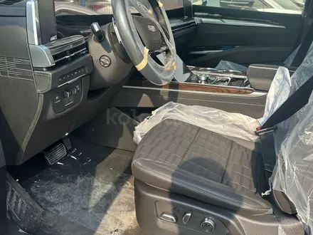 Cadillac Escalade Sport Platinum 2025 года за 83 500 000 тг. в Алматы – фото 31