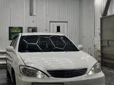 Toyota Camry 2004 года за 3 000 000 тг. в Актобе