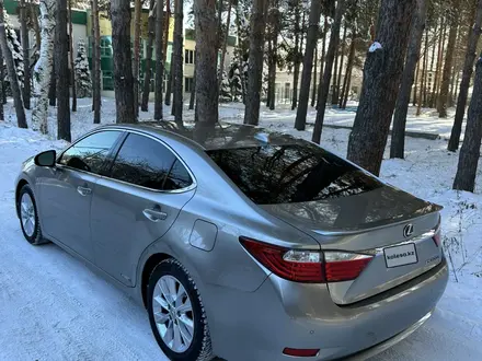 Lexus ES 300h 2014 года за 11 300 000 тг. в Алматы – фото 3