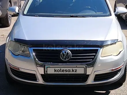 Volkswagen Passat 2007 года за 2 300 000 тг. в Алматы – фото 9