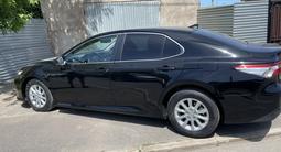 Toyota Camry 2018 года за 14 000 000 тг. в Астана