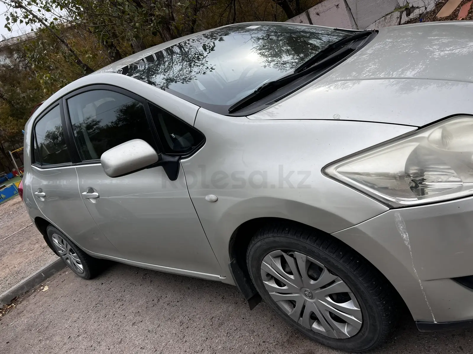 Тойота Auris, 2008