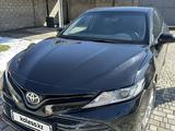 Toyota Camry 2019 года за 13 400 000 тг. в Тараз