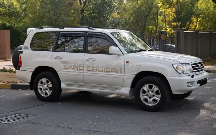 Toyota Land Cruiser 1999 годаүшін10 000 000 тг. в Алматы