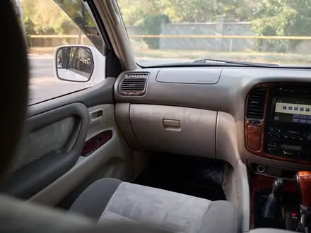 Toyota Land Cruiser 1999 года за 10 000 000 тг. в Алматы – фото 47