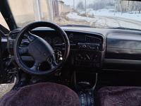 Volkswagen Vento 1994 годаfor1 350 000 тг. в Шымкент