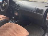 Volkswagen Golf 2001 года за 2 350 000 тг. в Алматы – фото 2