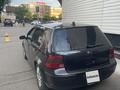 Volkswagen Golf 2001 годаүшін2 350 000 тг. в Алматы