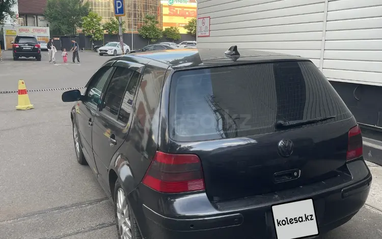 Volkswagen Golf 2001 годаүшін2 350 000 тг. в Алматы
