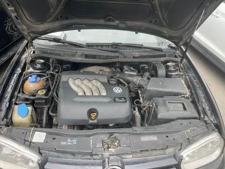 Volkswagen Golf 2001 года за 2 350 000 тг. в Алматы – фото 9