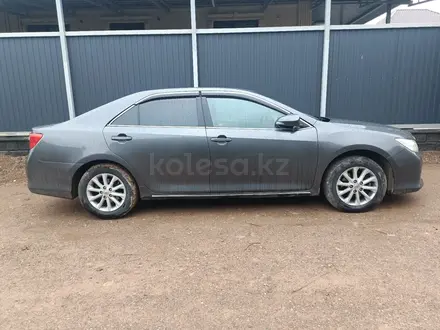 Toyota Camry 2013 года за 10 000 000 тг. в Алматы – фото 4