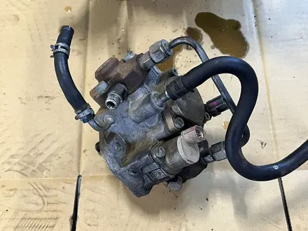 Генератор на Toyota Hilux 2005-2014г за 600 тг. в Алматы – фото 5