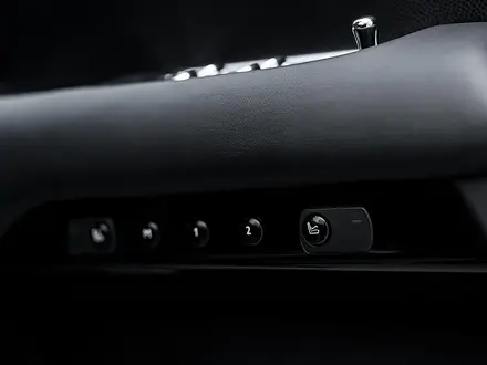 Rolls-Royce Wraith 2016 года за 100 000 000 тг. в Астана – фото 41