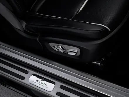 Rolls-Royce Wraith 2016 года за 100 000 000 тг. в Астана – фото 46