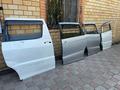 Дверь toyota alphard anh10w anh15w ath10w mnh10w mnh15w f r черный за 90 000 тг. в Астана