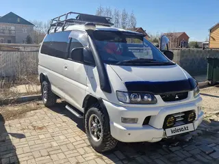 Mitsubishi Delica
