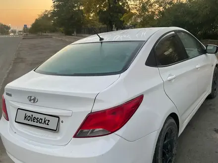 Hyundai Accent 2015 года за 5 550 000 тг. в Актау – фото 4