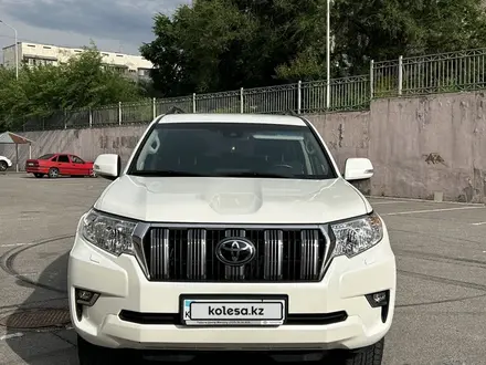 Toyota Land Cruiser Prado 2021 года за 26 500 000 тг. в Алматы