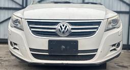 Капот Volkswagen Tiguan 1 Привозные запчасти на автомобили VAG group Гар за 4 440 тг. в Алматы