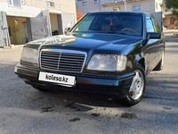 Mercedes-Benz E 200 1994 годаfor2 000 000 тг. в Петропавловск