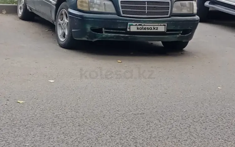 Mercedes-Benz C 200 1995 годаүшін800 000 тг. в Уральск