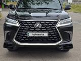 Lexus LX 570 2018 годаүшін43 000 000 тг. в Алматы