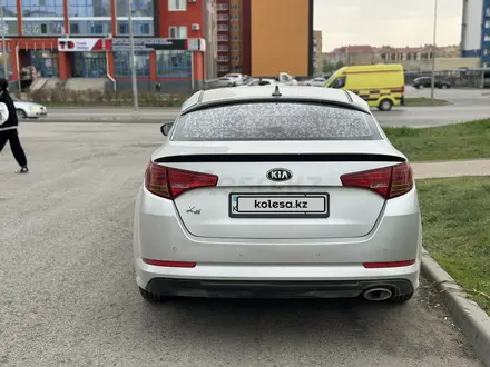 Kia K5 2012 года за 5 799 999 тг. в Актобе – фото 4