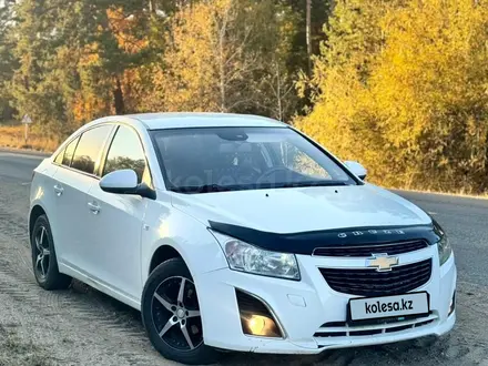 Chevrolet Cruze 2013 года за 3 700 000 тг. в Семей – фото 13