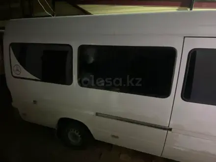 Mercedes-Benz Sprinter 2003 года за 6 500 000 тг. в Абай (Абайский р-н) – фото 3