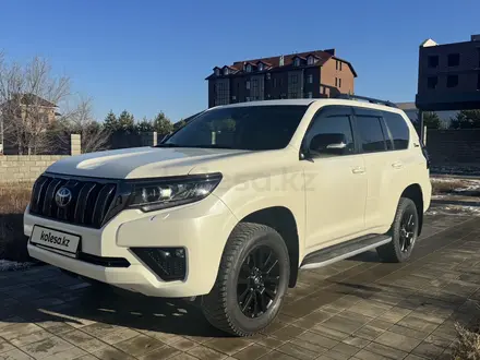 Toyota Land Cruiser Prado 2021 года за 25 500 000 тг. в Актобе – фото 2