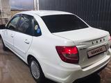 ВАЗ (Lada) Granta 2190 2018 годаfor4 600 000 тг. в Астана – фото 2